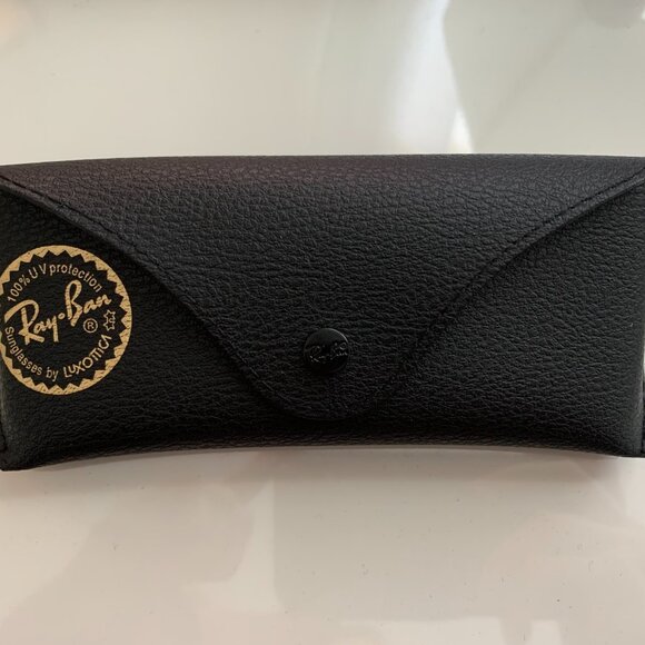 Ray-Ban Round Metal Sunglasses - Picture 2 of 3